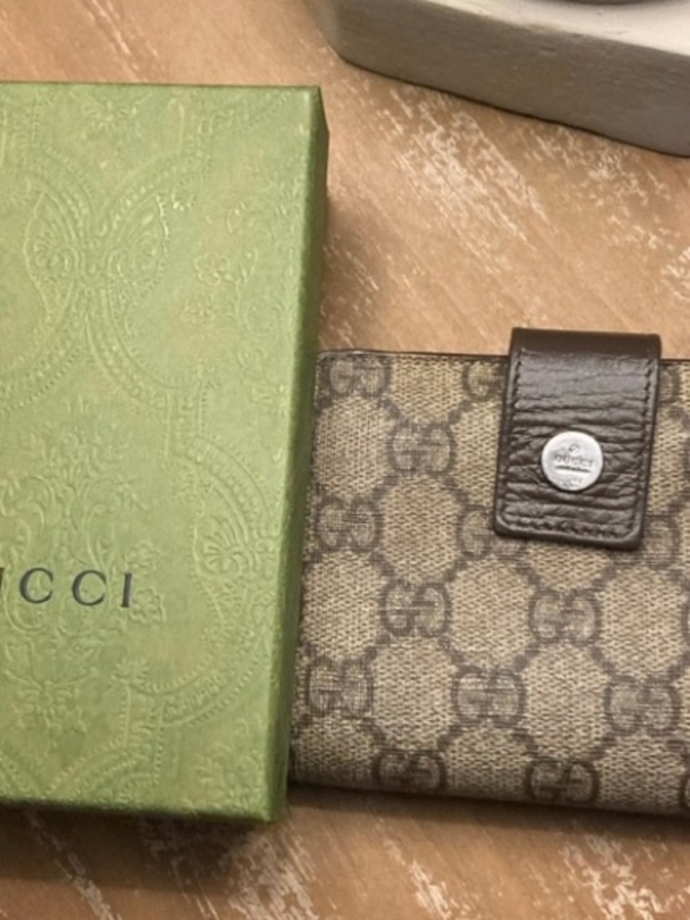 Authentic Gucci Brown & Beige GG Canvas Card Holder